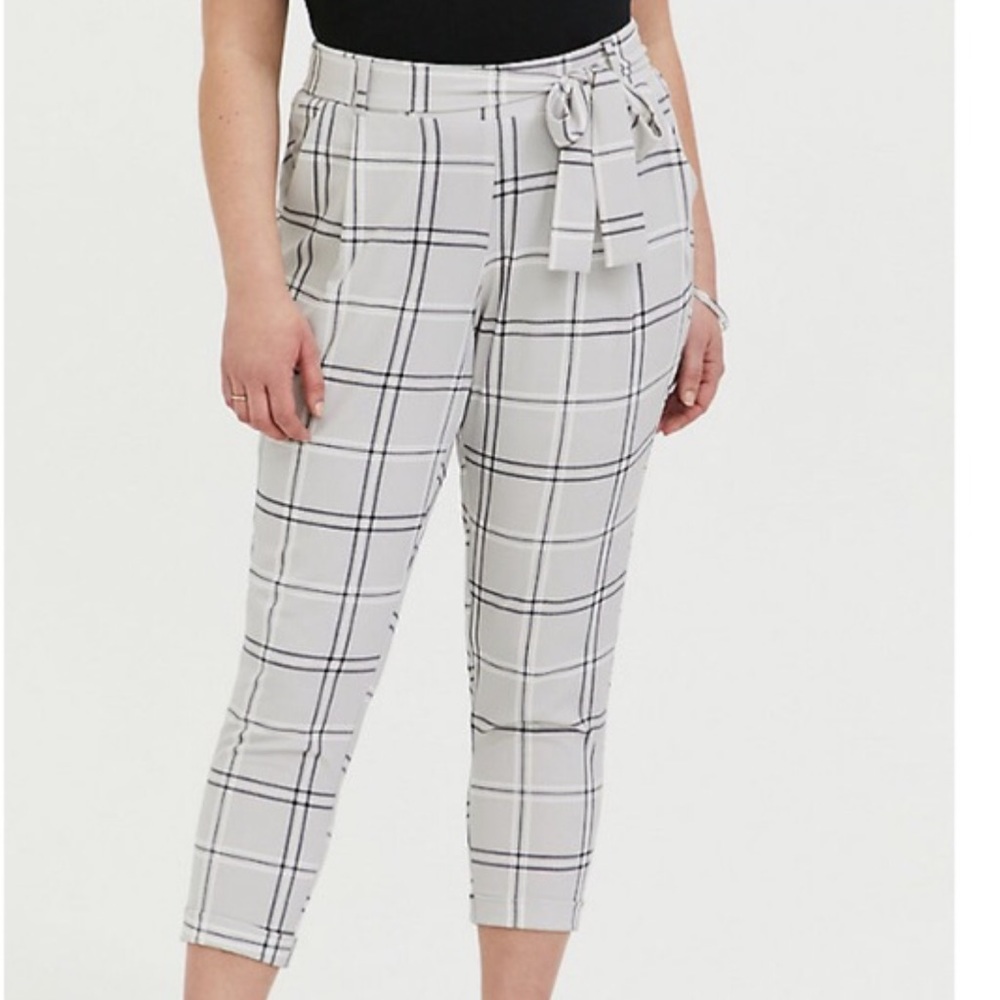 Plaid Women's Cropped Pants